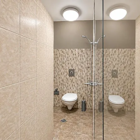 Apartamento Spacious W/ Space For 6 Guests